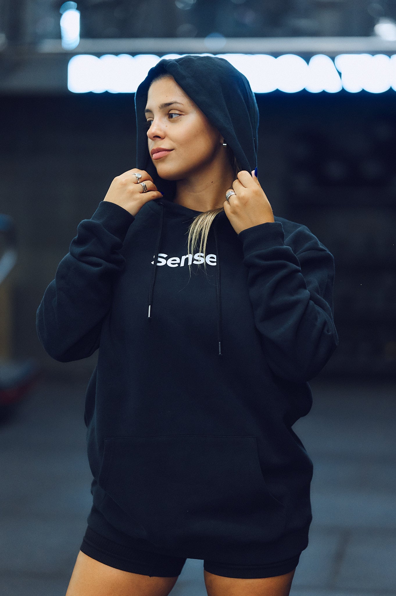 SENSE HOODIE